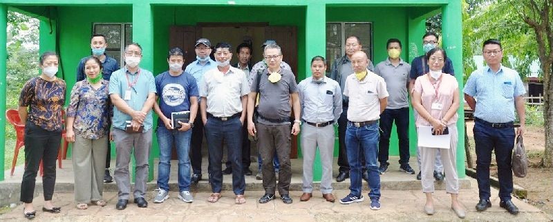ZOAN officials with district administration and medical department during their visit to Peren on May 23. (DIPR Photo)